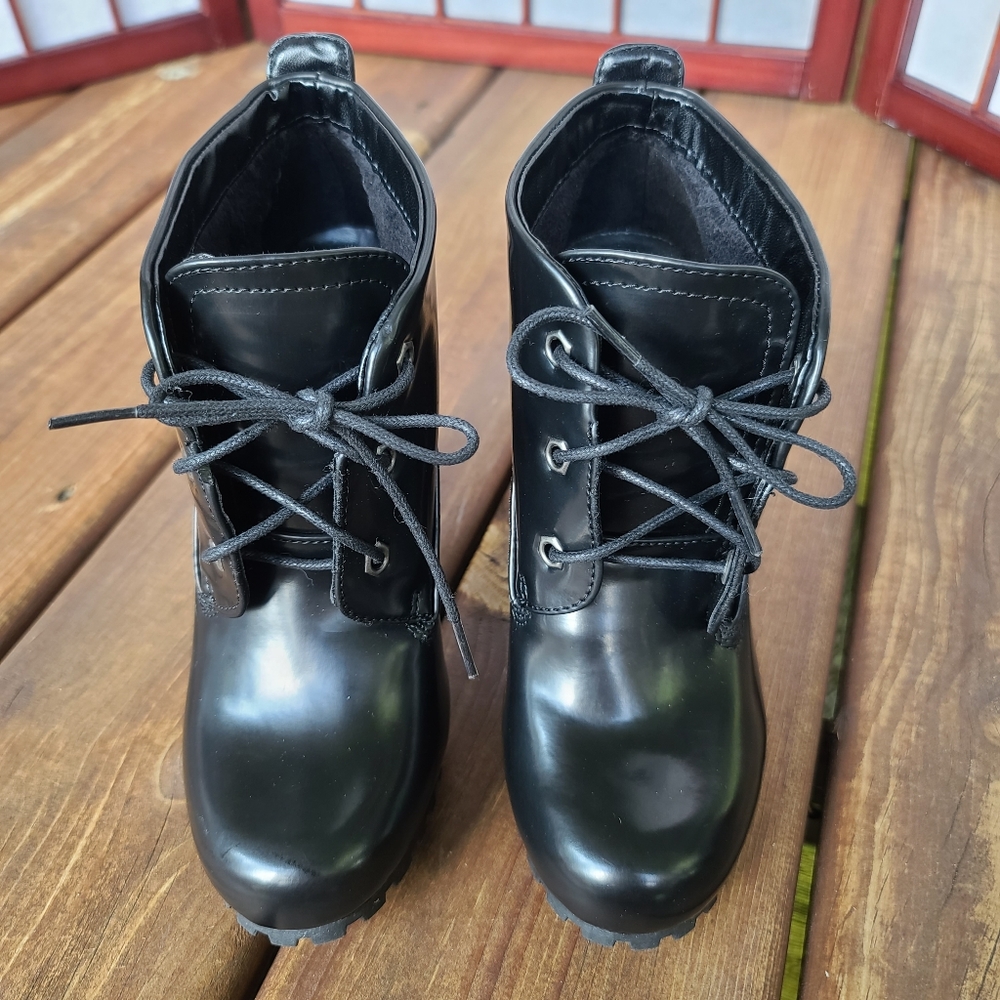 Bamboo Heel Boots Womens Size 7